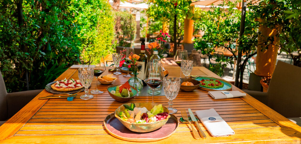 Lunch at the bistro - Hotel Villa Miravalle, Riva del Garda (photo 27)